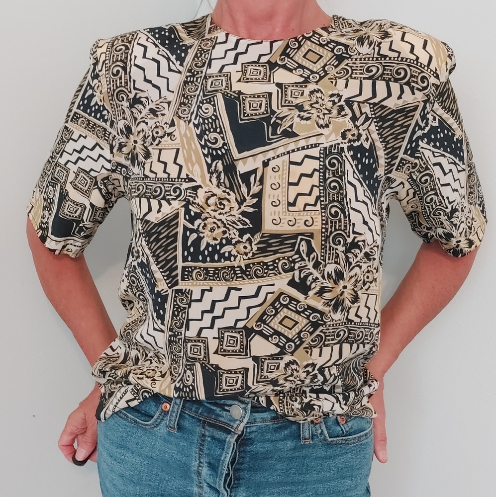 Women's Silk Patterned Short Sleeve Spenser Jeremy Blouse Size M